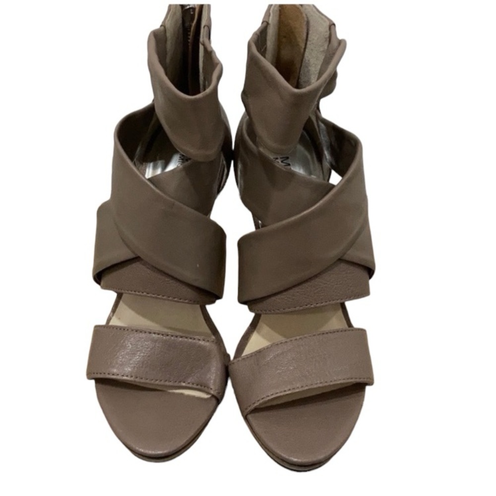 MICHAEL KORS HEELS WITH ORIGINAL BOX